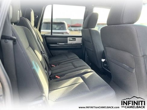 Used 2016 Ford Expedition EL XLT image 12