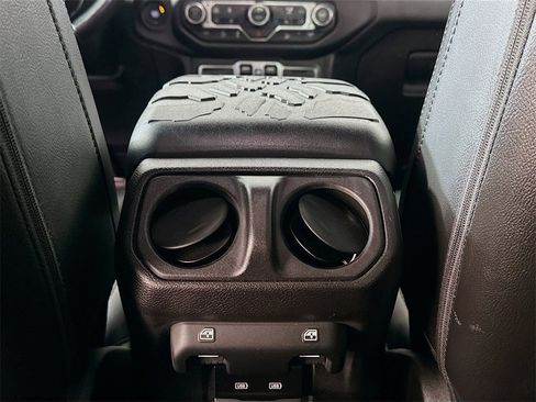 Used 2021 Jeep Wrangler Unlimited Sahara image 26