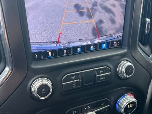 Certified 2020 GMC Sierra 1500 AT4 w/ AT4 Premium Package AWD/4WD image 10