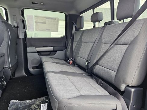 New 2026 Ford F350 4x4 Crew Cab Super Duty image 13