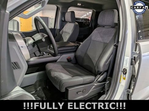 Used 2023 Ford F150 Lightning XLT image 17