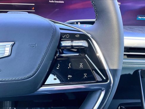 New 2026 Cadillac Escalade IQ Luxury 2 w/ LPO, Floor Liner Package AWD/4WD image 23