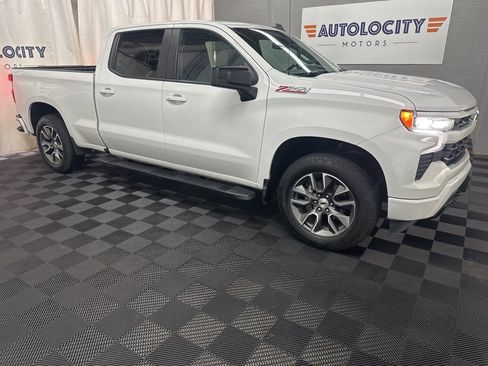 Used 2022 Chevrolet Silverado 1500 RST w/ Z71 Off-Road Package image 2