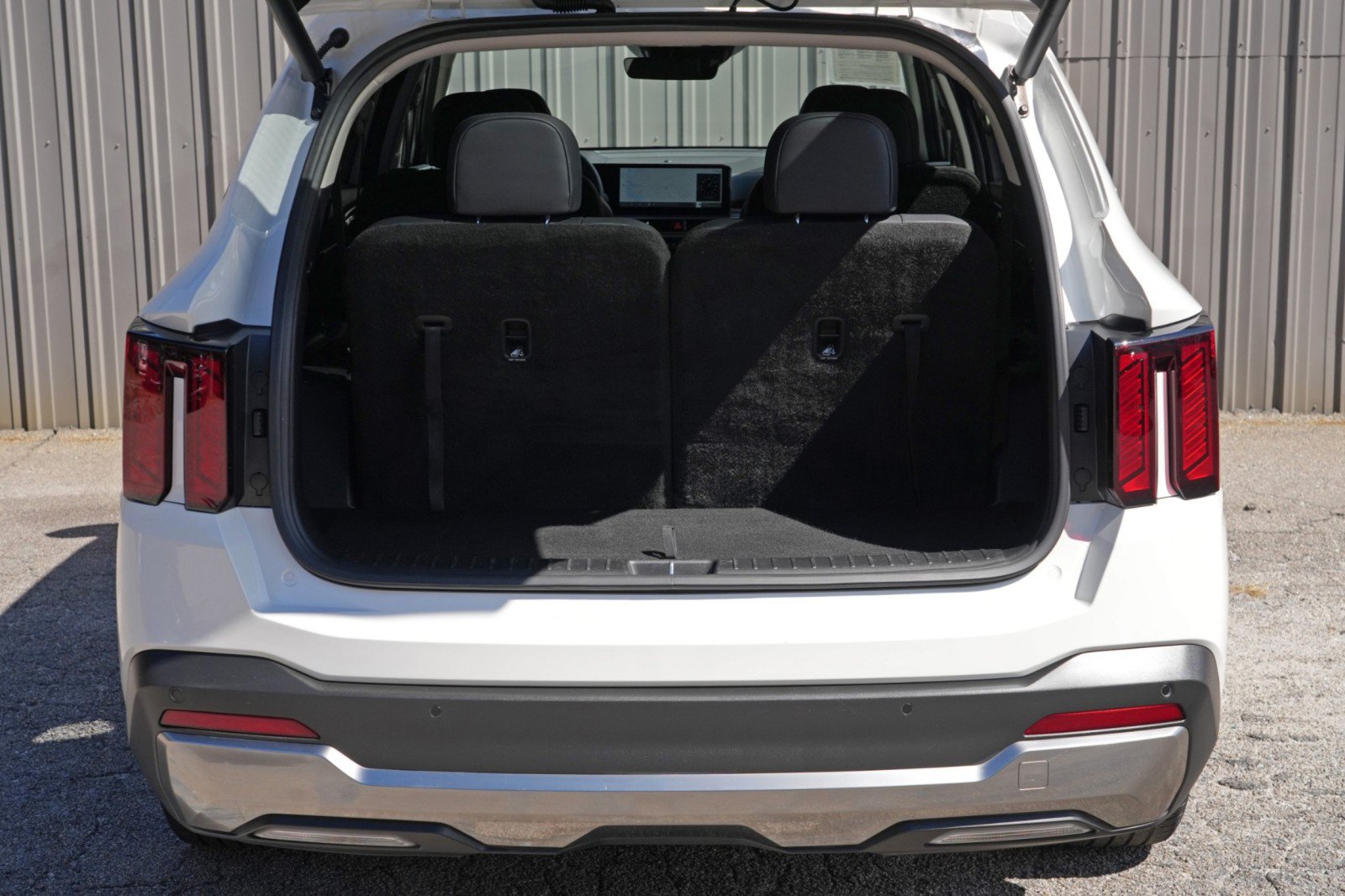 Used 2025 Kia Sorento EX AWD/4WD image 8