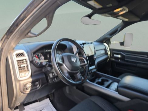 Used 2022 RAM 2500 Big Horn w/ Level C Equiment Group AWD/4WD image 10