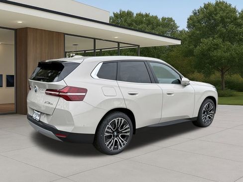 New 2026 BMW X3 xDrive30 w/ Premium Package image 9