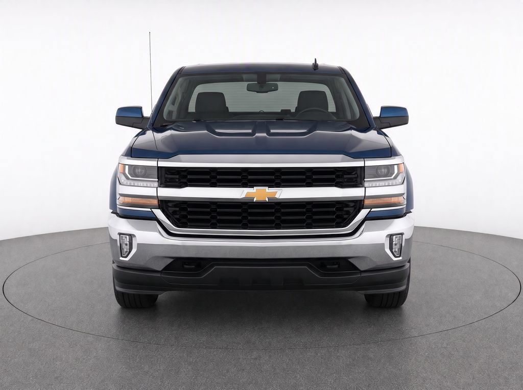 Used 2018 Chevrolet Silverado 1500 LT w/ All Star Edition AWD/4WD image 2