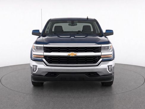 Used 2018 Chevrolet Silverado 1500 LT w/ All Star Edition AWD/4WD image 2