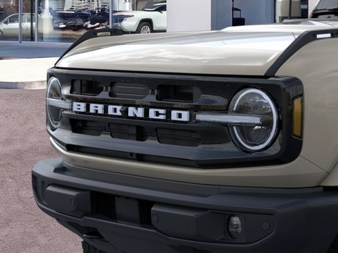 New 2026 Ford Bronco Outer Banks AWD/4WD image 20