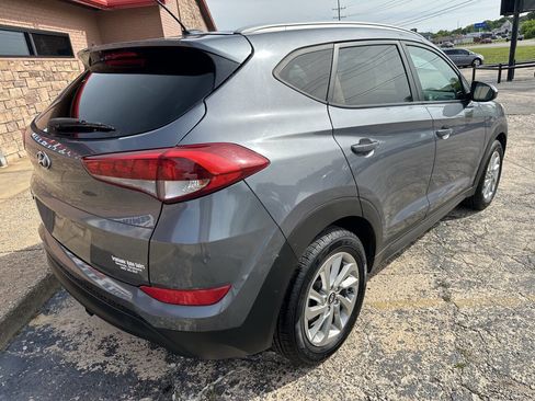 Used 2016 Hyundai Tucson SE w/ Option Group 02 FWD image 9