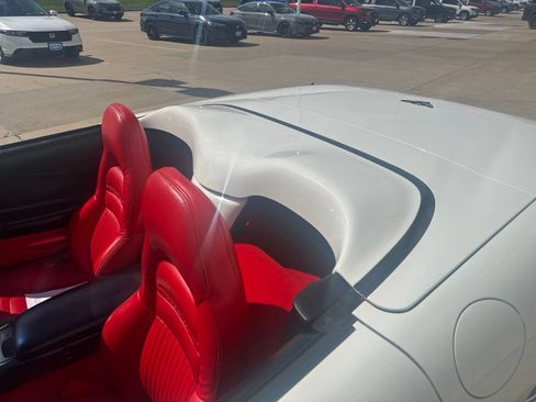 Used 2002 Chevrolet Corvette Convertible w/ Preferred Equipment Group2 RWD image 28