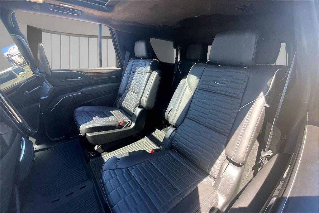 Used 2024 Cadillac Escalade Sport Platinum AWD/4WD image 27