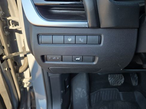 Used 2022 Nissan Rogue Platinum w/ Head-Up Display Package image 30