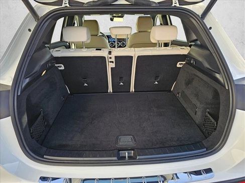 Used 2025 Mercedes-Benz GLA 250 4MATIC image 13