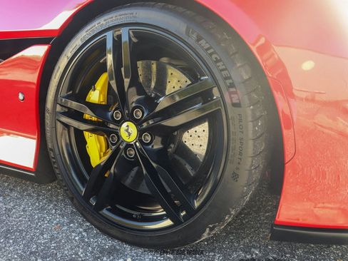 Used 2019 Ferrari Portofino image 61