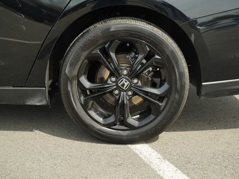 Used 2025 Honda Accord SE image 40