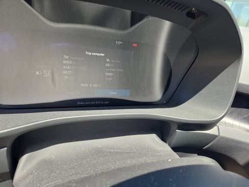 Used 2023 Volvo C40 P8 Recharge Ultimate AWD/4WD image 4