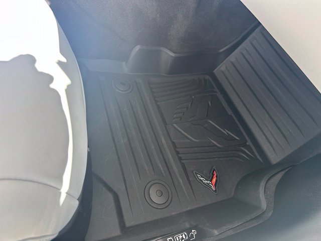 Used 2024 Chevrolet Corvette Stingray Premium Conv w/ Z51 Performance Package RWD image 12