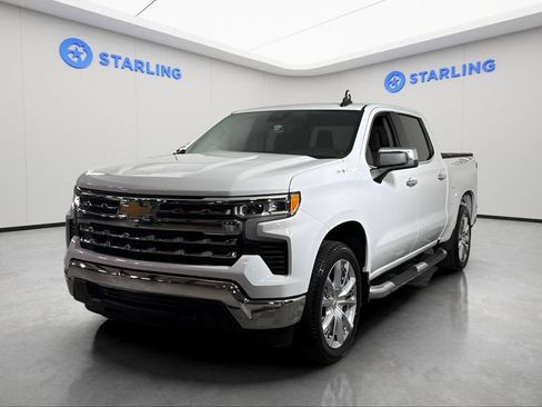 Used 2024 Chevrolet Silverado 1500 LT RWD image 16