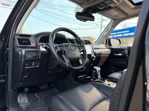 Used 2024 Toyota 4Runner TRD Pro AWD/4WD image 18