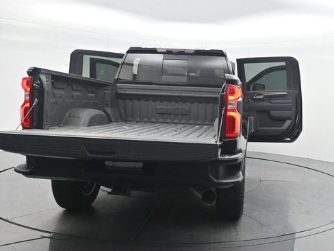 Used 2024 Chevrolet Silverado 3500 High Country w/ High Country Premium Package AWD/4WD image 44
