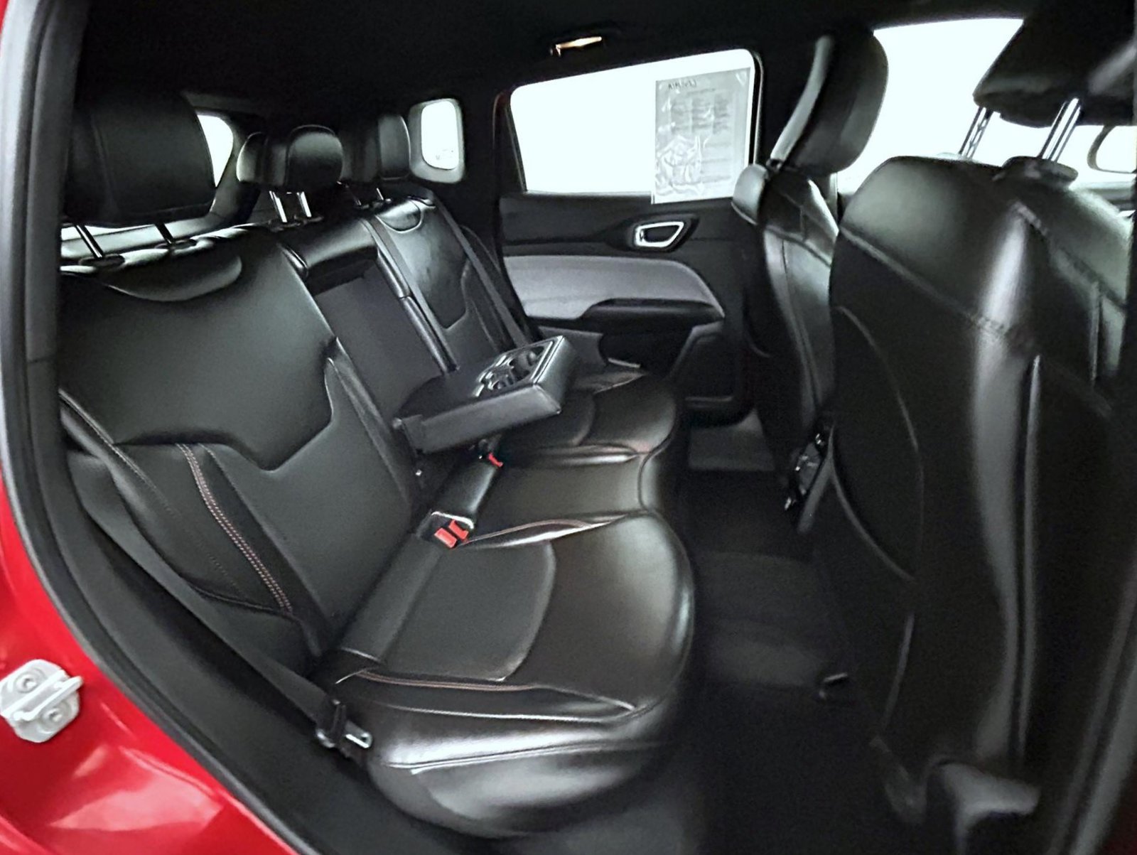 Certified 2023 Jeep Compass Latitude AWD/4WD image 18