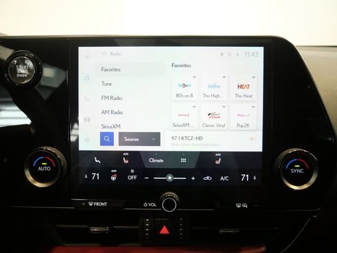 Certified 2025 Lexus NX 350 AWD w/ Accessory Package (2T) image 23