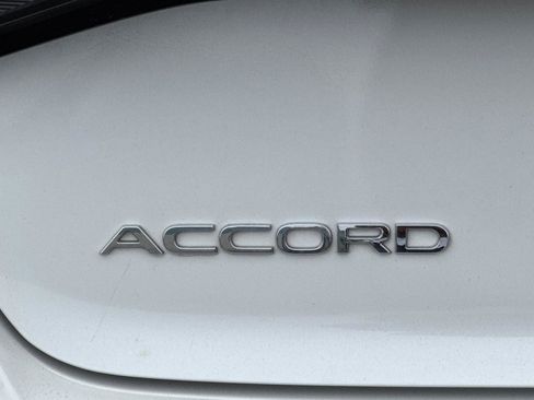 Used 2023 Honda Accord EX image 29