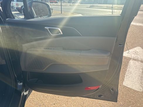 New 2026 Kia Carnival LXS image 19