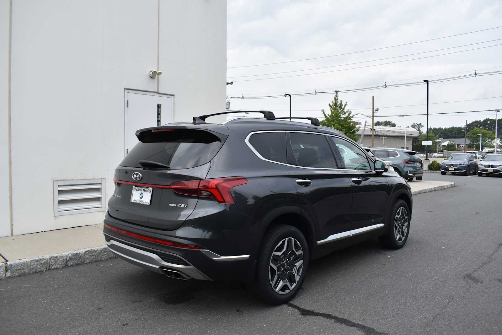 Used 2022 Hyundai Santa Fe Limited w/ Cargo Package AWD/4WD image 6
