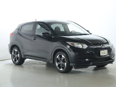 Used 2018 Honda HR-V EX image 9