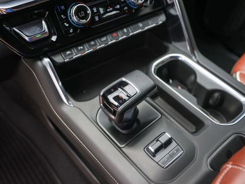 Used 2025 GMC Sierra 1500 Denali Ultimate AWD/4WD image 22