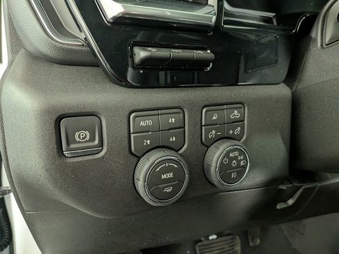 New 2026 Chevrolet Silverado 2500 LTZ w/ LTZ Plus Package AWD/4WD image 18