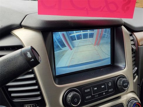 Used 2020 GMC Yukon XL Denali image 31