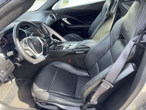 Used 2016 Chevrolet Corvette Stingray Coupe w/ Carbon Flash Badge Package RWD image 7