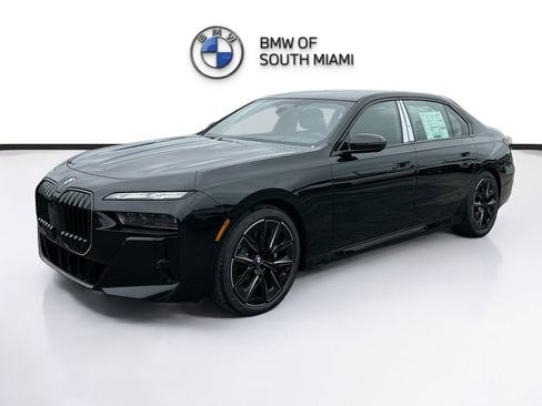 New 2026 BMW 760i xDrive 760i xDrive w/ Executive Package image 3