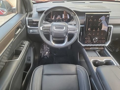 New 2026 GMC Acadia Denali w/ Super Cruise Package FWD image 12