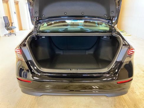 Certified 2025 Honda Accord Sport image 23