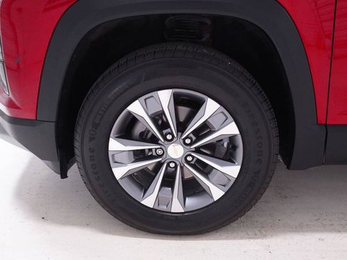 Used 2026 Chevrolet Equinox LT w/ LPO, Floor Liner Package FWD image 34