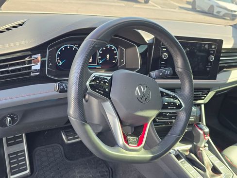 Used 2025 Volkswagen Jetta GLI Autobahn FWD image 10