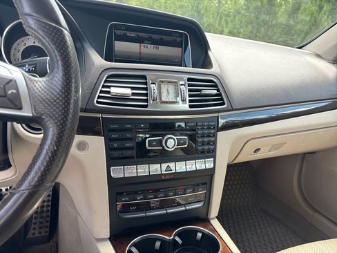 Used 2014 Mercedes-Benz E 550 Cabriolet image 16