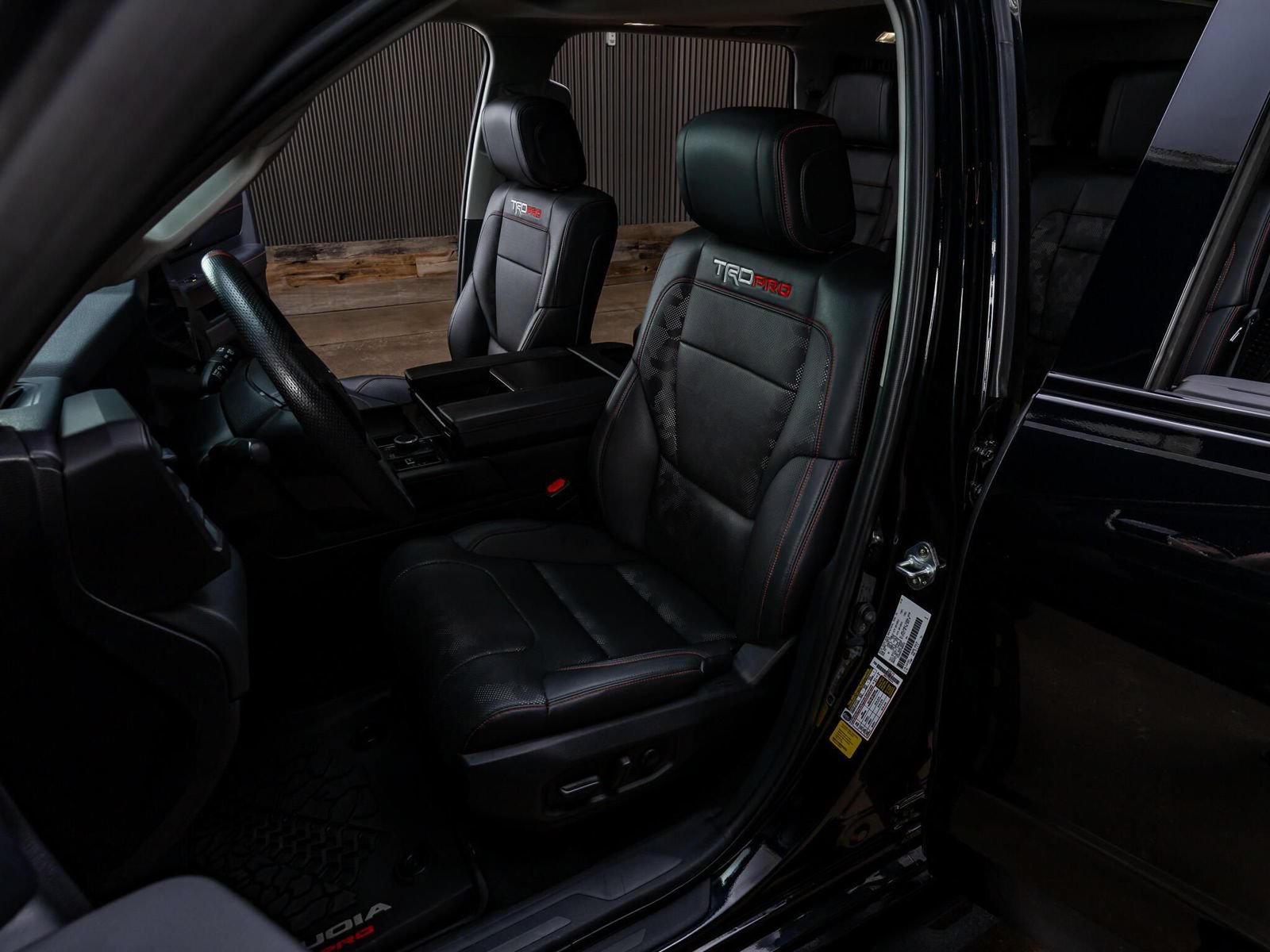 Used 2023 Toyota Sequoia TRD Pro AWD/4WD image 27
