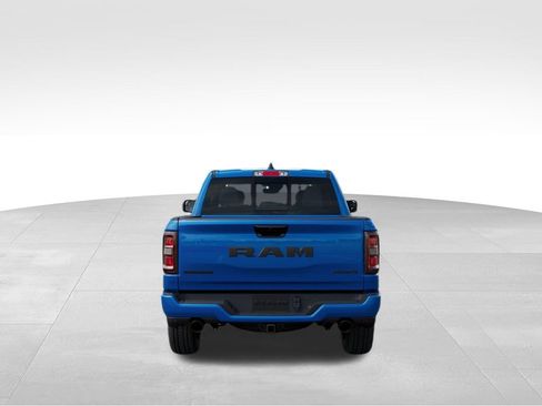 New 2026 RAM 1500 4x4 Crew Cab image 7