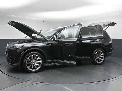 Certified 2025 Lincoln Aviator Reserve w/ Illumination Package AWD/4WD image 59