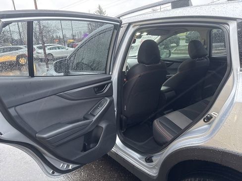 Used 2023 Subaru Crosstrek 2.0i Premium image 12