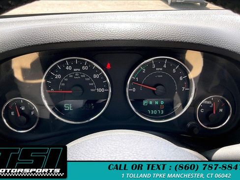 Used 2014 Jeep Wrangler Unlimited Sahara w/ Connectivity Group AWD/4WD image 19
