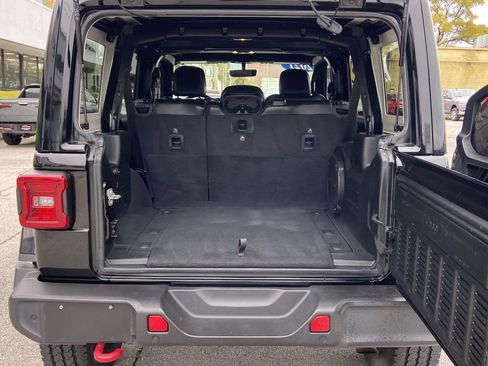 Used 2021 Jeep Wrangler Unlimited Rubicon image 8