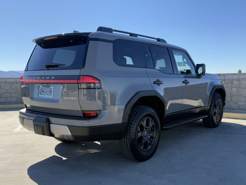 Certified 2024 Lexus GX 550 550 Overtrail+ image 11