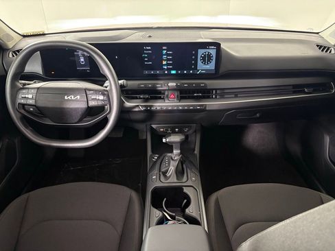 New 2026 Kia K4 LXS image 33