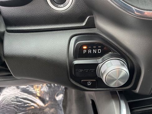 Used 2024 RAM 1500 Laramie image 22